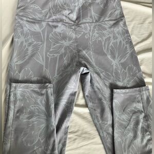 Fabletics women’s leggings